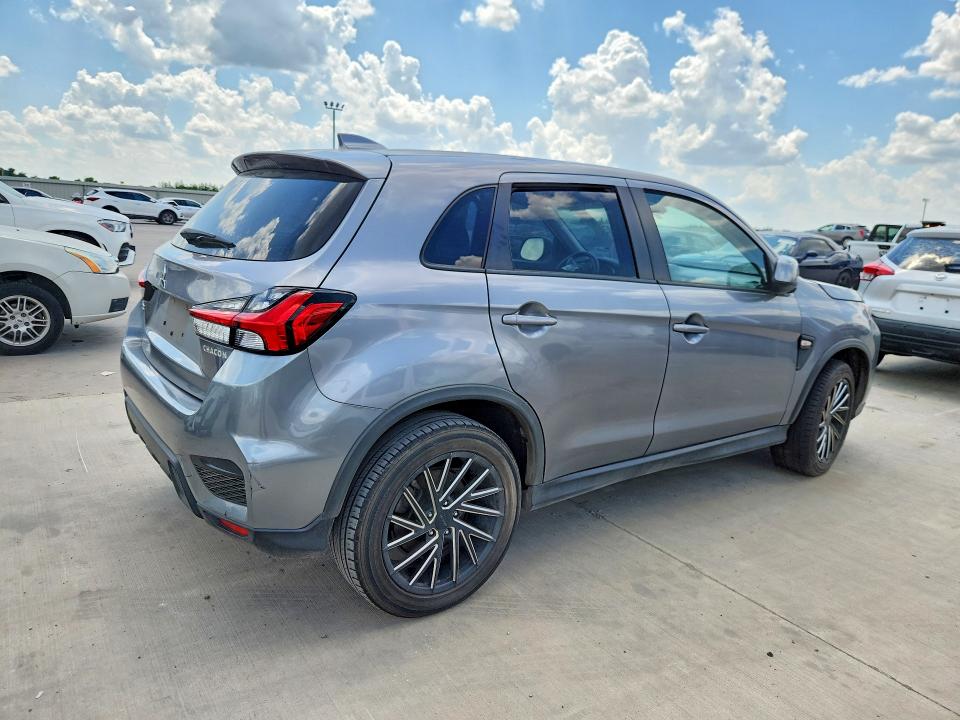2021 Mitsubishi VIN JA4APUAU0MU036689 COPART salvage auction — FRONT END, TX - CERTIFICATE OF TITLE (P), sold $2,500 on 2026-07-20 (photo 3)