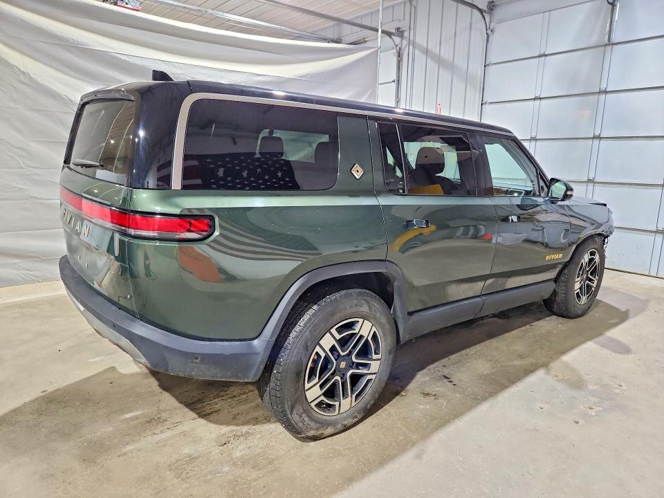 2022 Rivian R1s VIN 7PDSGABL9NN002253 COPART salvage auction — FRONT END, VT - CERT OF TITLE-SALVAGE VEHICLE, sold $15,300 on 2026-08-27 (photo 3)