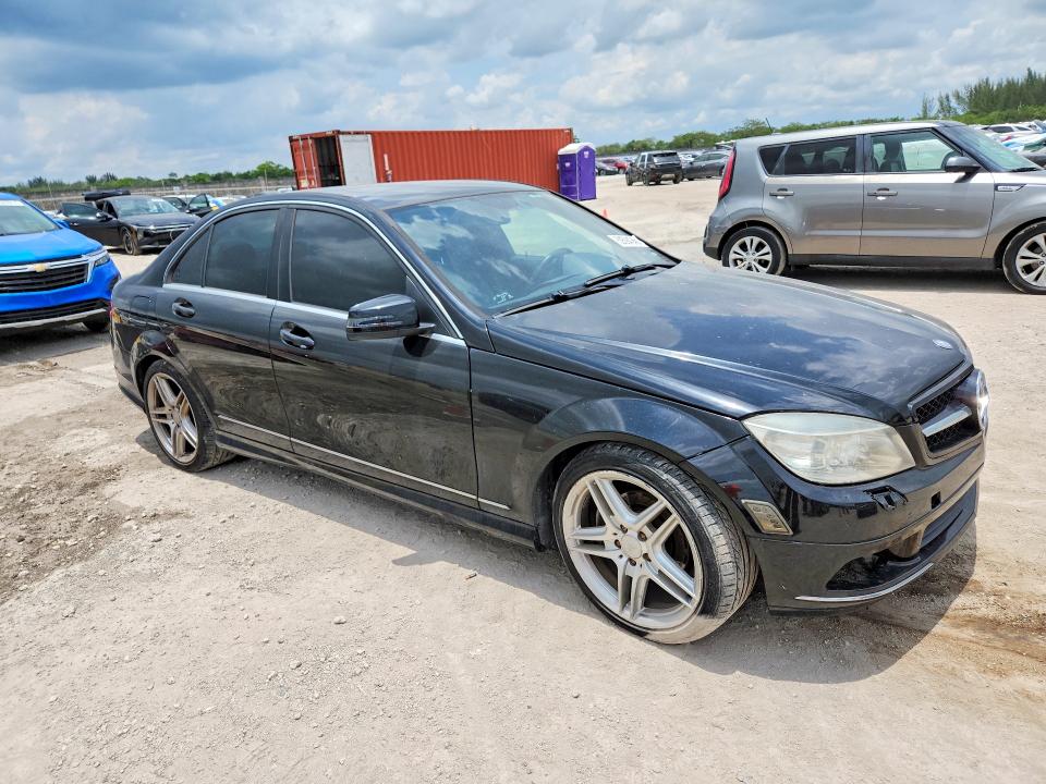 2011 Mercedes-benz C class VIN WDDGF5EB1BF644682 COPART salvage auction — REAR END, FL - CERT OF TTL-REBUILT&SLVG RBLD, sold $400 on 2026-07-22 (photo 4)