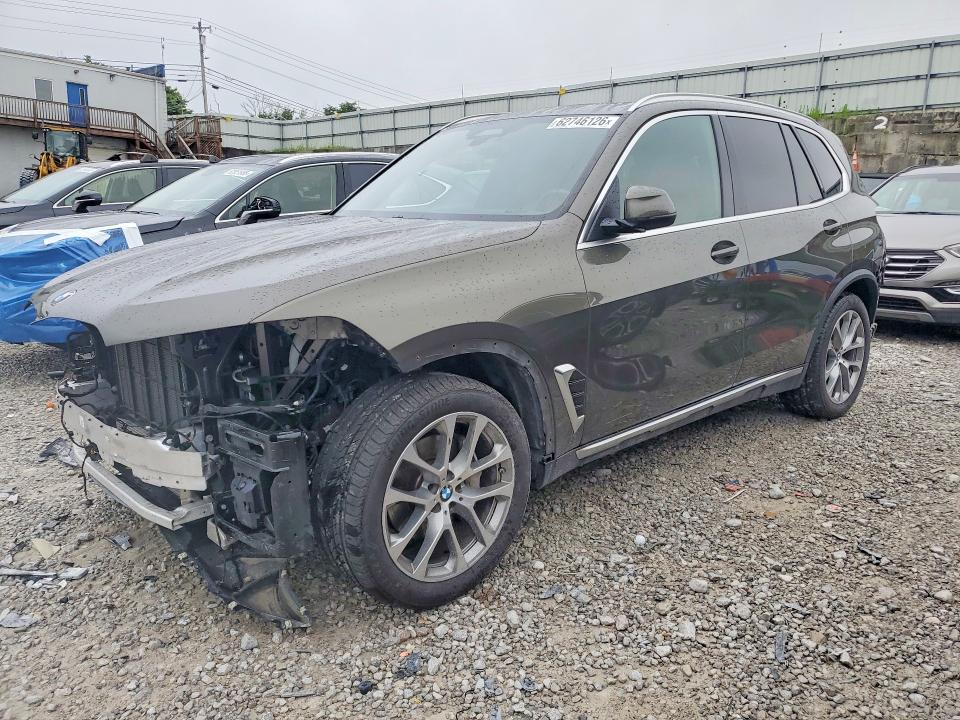 2025 BMW X5 VIN 5UX23EU05S9W56537 — COPART salvage auction photo