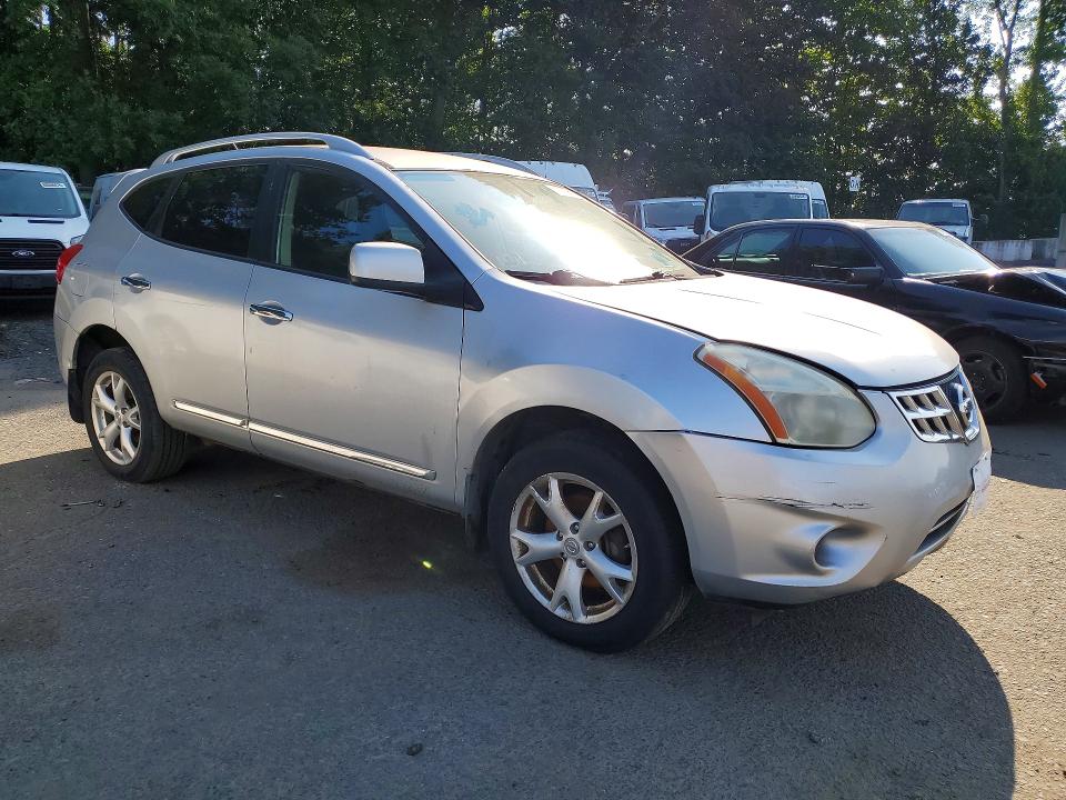 2011 Nissan Rogue sport VIN JN8AS5MV3BW685049 COPART salvage auction — FRONT END, MA - CERTIFICATE OF TITLE (P), sold $450 on 2026-07-23 (photo 4)