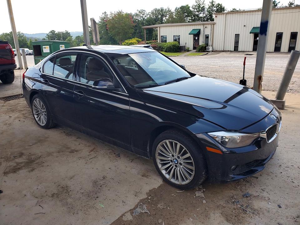 2015 BMW 3er VIN WBA3B5C51FF963424 COPART salvage auction — WATER/FLOOD, Al - Cert Of Title-Flood Salvage, sold $900 on 2026-07-14 (photo 4)