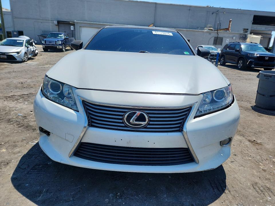 2013 Lexus ES VIN JTHBK1GG7D2065321 COPART salvage auction — MECHANICAL, Va - Certificate Of Title, sold $2,200 on 2026-07-29 (photo 5)