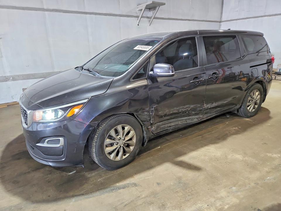 2020 Kia SEDONA VIN KNDMB5C1XL6597107 COPART salvage auction — SIDE, MI - CERTIFICATE OF TITLE, sold $2,500 on 2026-07-24 (photo 1)