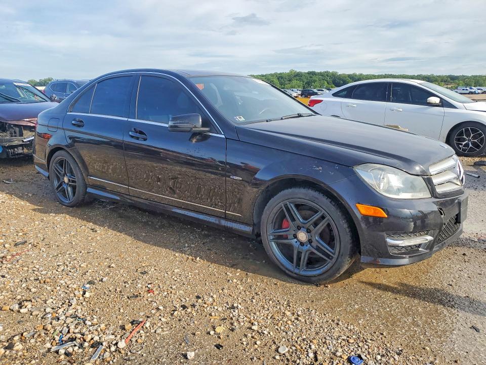 2012 Mercedes-benz C-klasse VIN WDDGF4HB5CA669895 COPART salvage auction — MECHANICAL, Salvage Title, sold $500 on 2026-07-21 (photo 4)