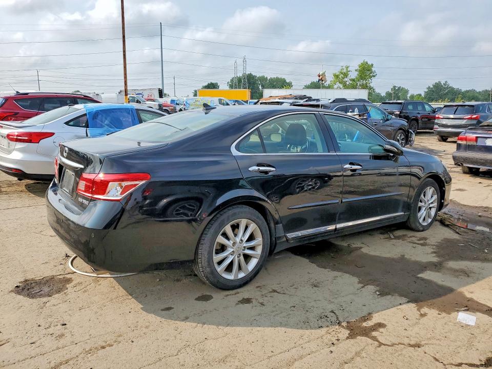 2010 Lexus Es 350 VIN JTHBK1EG4A2411971 COPART salvage auction — FRONT END, Nc - Dealer Only Clean Title, sold $1,500 on 2026-08-02 (photo 3)
