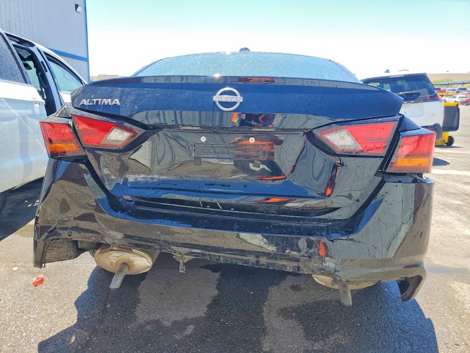 2026 Nissan Altima VIN 1N4BL4DV0TN311115 COPART salvage auction — REAR END, NV - SALVAGE TITLE, sold $500 on 2026-08-03 (photo 6)