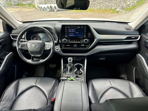 2021 Toyota Highlander VIN 5TDGZRBH5MS542760 COPART salvage auction — MINOR DENT/SCRATCHES, Nh - Certificate Of Title, sold $23,000 on 2026-07-21 (photo 5)