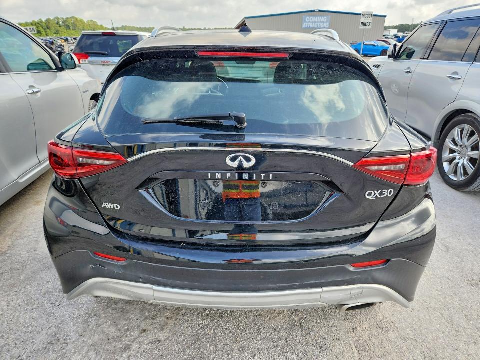 2018 Infiniti Qx30 VIN SJKCH5CR1JA057605 COPART salvage auction — NORMAL WEAR, Tx - Salvage Vehicle Title, sold $1,600 on 2026-07-24 (photo 6)
