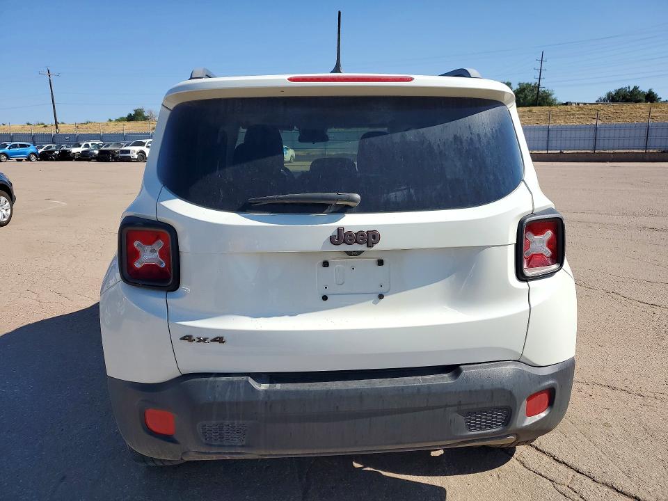 2016 Jeep Renegade VIN ZACCJBBW4GPC83675 COPART salvage auction — MINOR DENT/SCRATCHES, CO - DIS/DLR/EXP ONLY CLEAN TITLE, sold $850 on 2026-07-27 (photo 6)