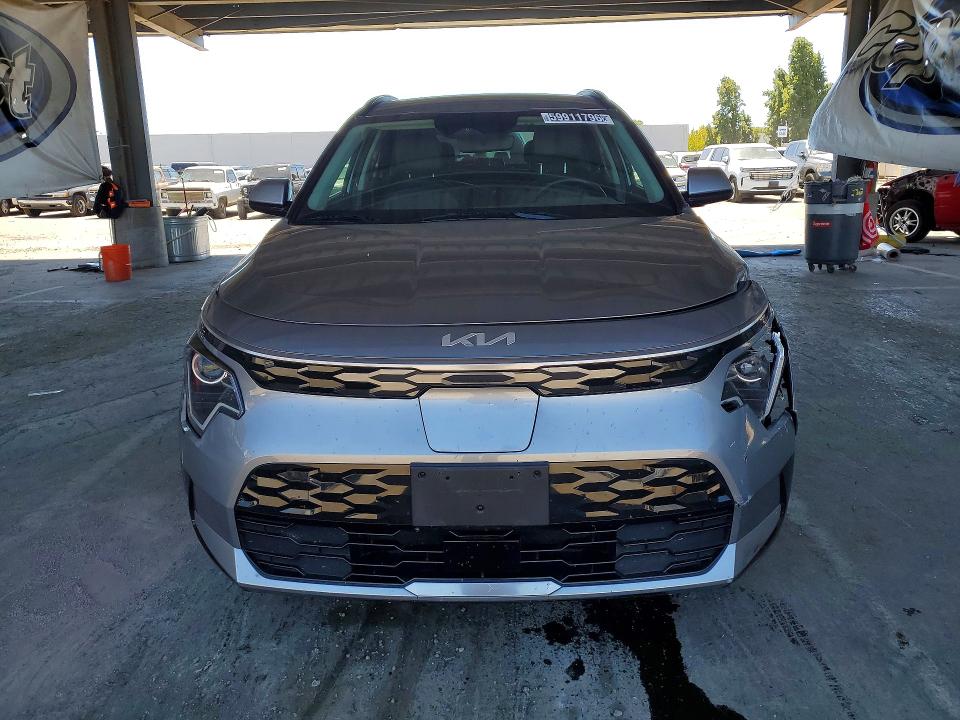 2023 Kia Niro VIN KNDCR3L17P5029940 COPART salvage auction — FRONT END, CA - CERTIFICATE OF TITLE, sold $7,200 on 2026-07-20 (photo 5)
