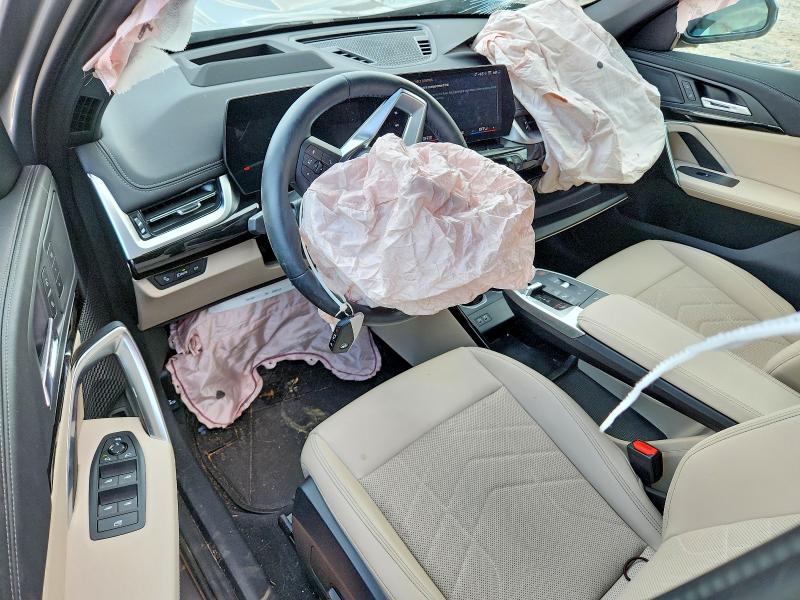 2025 BMW X1 VIN WBX73EF01S5034287 COPART salvage auction — FRONT END, Nc - Certificate Of Title, sold $250 on 2026-08-03 (photo 8)