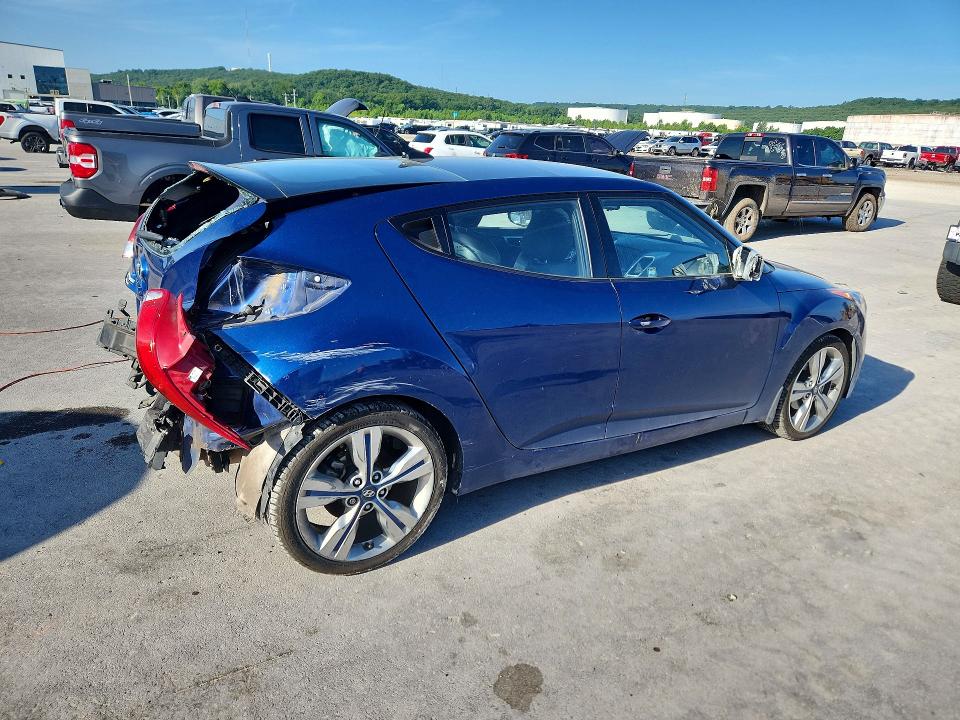 2016 Hyundai Veloster VIN KMHTC6AD9GU302524 COPART salvage auction — REAR END, Ok - Cert Of Title-Salvage, sold $1,400 on 2026-07-15 (photo 3)
