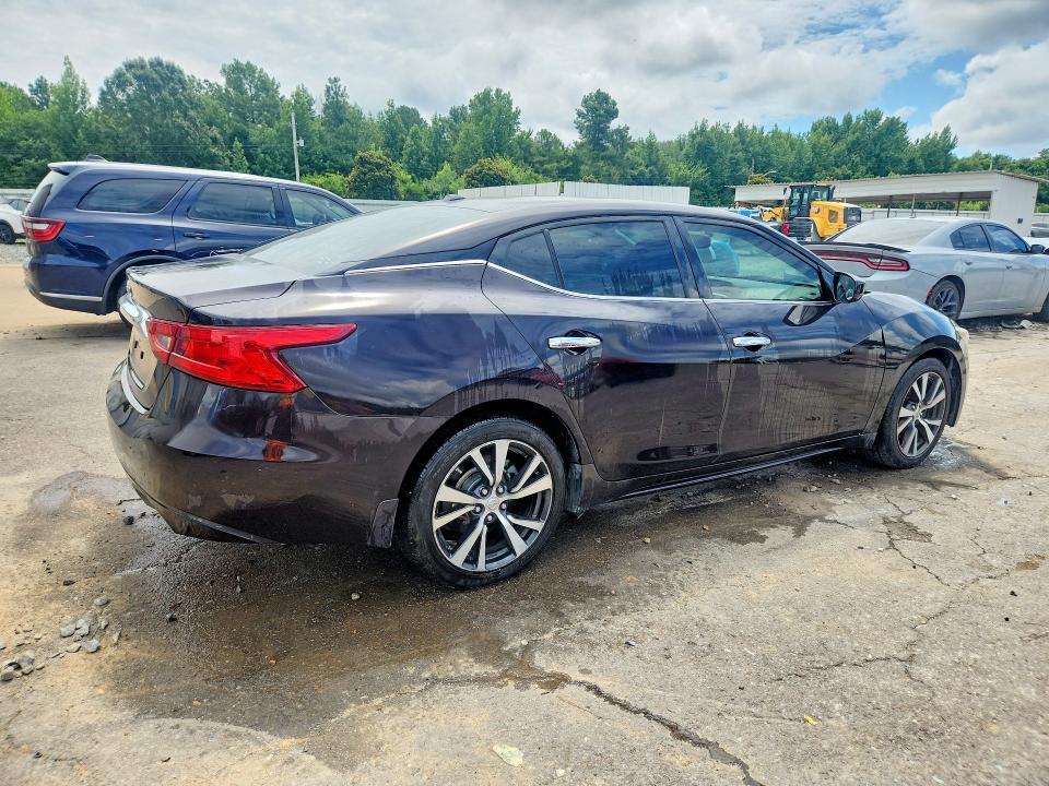 2017 Nissan Maxima VIN 1N4AA6AP4HC403141 COPART salvage auction — MINOR DENT/SCRATCHES, AR - CERT OF TITLE-REBUILT, sold $1,000 on 2026-07-30 (photo 3)