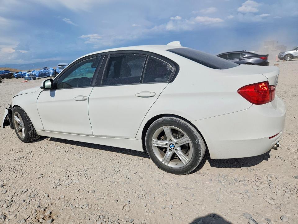 2013 BMW 3er VIN WBA3B5C5XDJ599059 COPART salvage auction — FRONT END, Ut - Salvage Certificate, sold $975 on 2026-08-14 (photo 2)