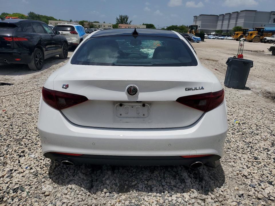 2020 Alfa romeo Giulia VIN ZARFANBN8L7629553 COPART salvage auction — UNDERCARRIAGE, Salvage Title, sold $1,400 on 2026-08-07 (photo 6)