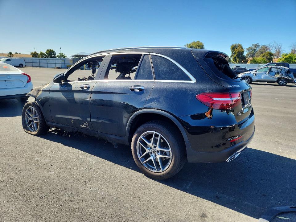 2018 Mercedes-benz Glc class VIN WDC0G4KB0JV062711 COPART salvage auction — BURN, CA - NON-REPAIRABLE VEHICLE CERT, sold $225 on 2026-08-05 (photo 2)