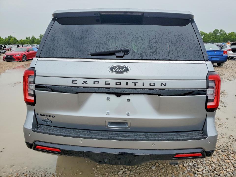 2023 Ford Expedition VIN 1FMJU1K84PEA13988 COPART salvage auction — FRONT END, TX - SALVAGE VEHICLE TITLE, sold $8,500 on 2026-07-28 (photo 6)