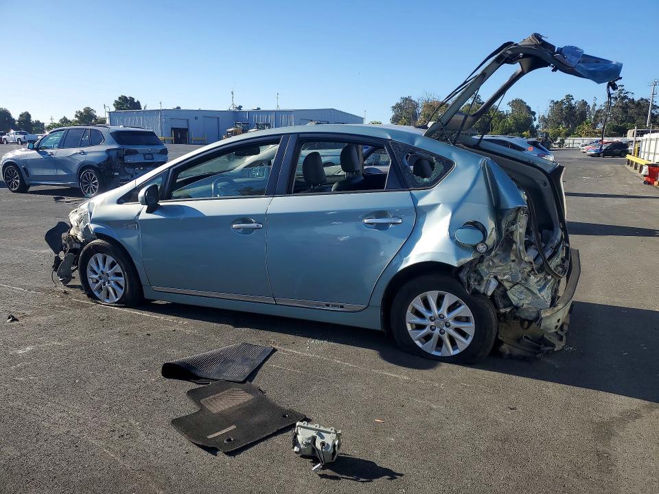 2013 Toyota Prius plug-in VIN JTDKN3DP2D3041186 COPART salvage auction — FRONT END, CA - SALVAGE CERTIFICATE, sold $60 on 2026-07-27 (photo 2)