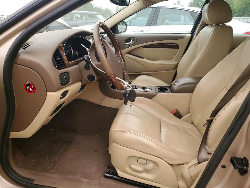 2005 Jaguar S type VIN SAJWA01T95FN14256 COPART salvage auction — NORMAL WEAR, NY - CERTIFICATE OF TITLE, sold $500 on 2026-07-27 (photo 7)