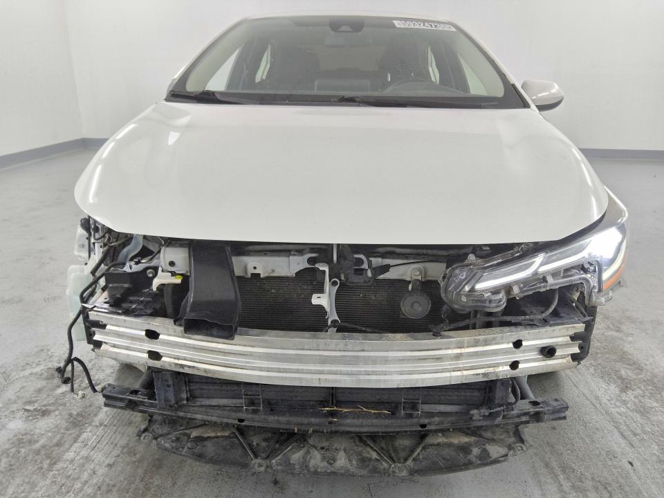 2022 Toyota Corolla VIN JTDEAMDE5N3003370 COPART salvage auction — FRONT END, CA - CERTIFICATE OF TITLE, sold $3,800 on 2026-07-15 (photo 5)