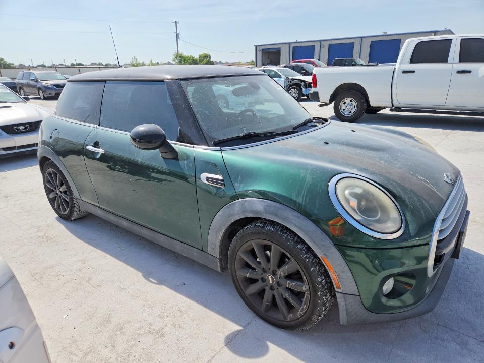 2015 Mini Cooper VIN WMWXM5C54FT941320 COPART salvage auction — FRONT END, TX - CERTIFICATE OF TITLE, sold $1,000 on 2026-08-04 (photo 4)