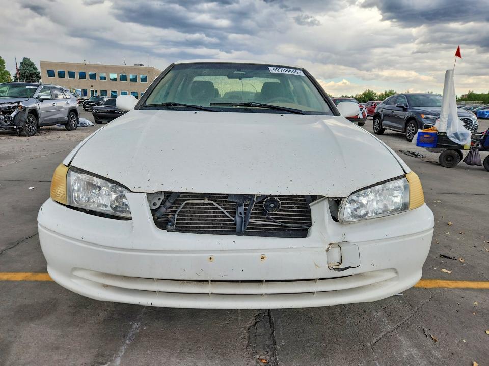 2000 Toyota Camry VIN JT2BF28K0Y0253252 COPART salvage auction — FRONT END, CO - SALVAGE TITLE, sold $950 on 2026-07-15 (photo 5)