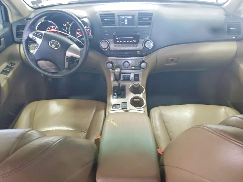 2012 Toyota Highlander VIN 5TDBK3EH8CS094519 COPART salvage auction — SIDE, Va - Cert Of Title - Salvage, sold $2,550 on 2026-07-31 (photo 8)