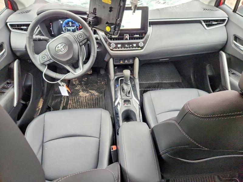 2025 Toyota Corolla cross VIN 7MUEAAAG6SV134604 COPART salvage auction — FRONT END, OH - CERT OF TITLE-SALVAGE, sold $2,000 on 2026-07-29 (photo 8)
