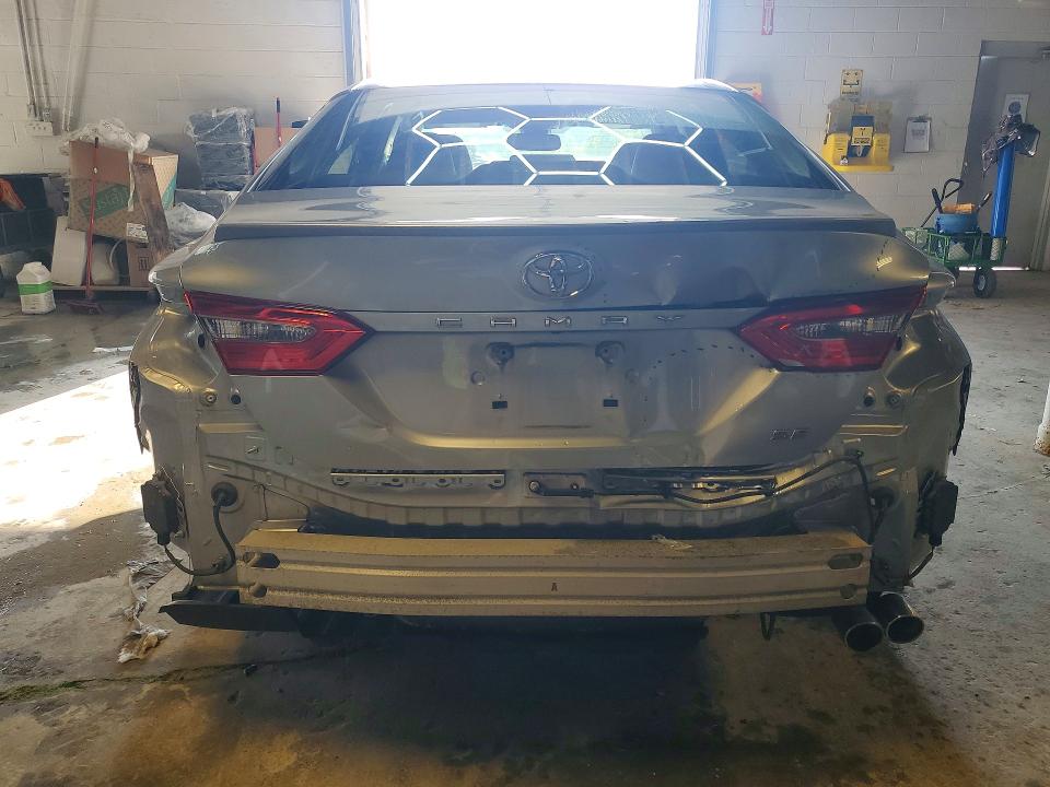 2018 Toyota Camry VIN JTNB11HK6J3029760 COPART salvage auction — REAR END, KY - CERTIFICATE OF TITLE, sold $5,200 on 2026-07-31 (photo 6)