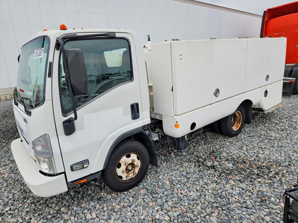 2017 Isuzu Npr VIN JALB4W174H7F00114 COPART salvage auction — MINOR DENT/SCRATCHES, FL - CERTIFICATE OF TITLE, sold $1,600 on 2026-07-23 (photo 1)
