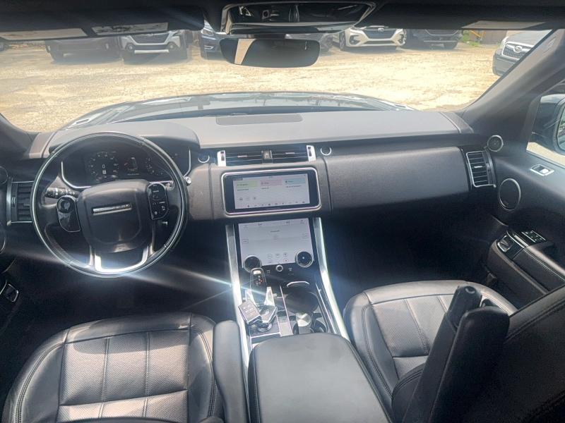 2019 Land rover Range rover sport VIN SALWR2RV3KA823165 COPART salvage auction — NORMAL WEAR, OH - CERT OF TITLE-REBUILT SALVAGE (P), sold $4,000 on 2026-07-27 (photo 9)