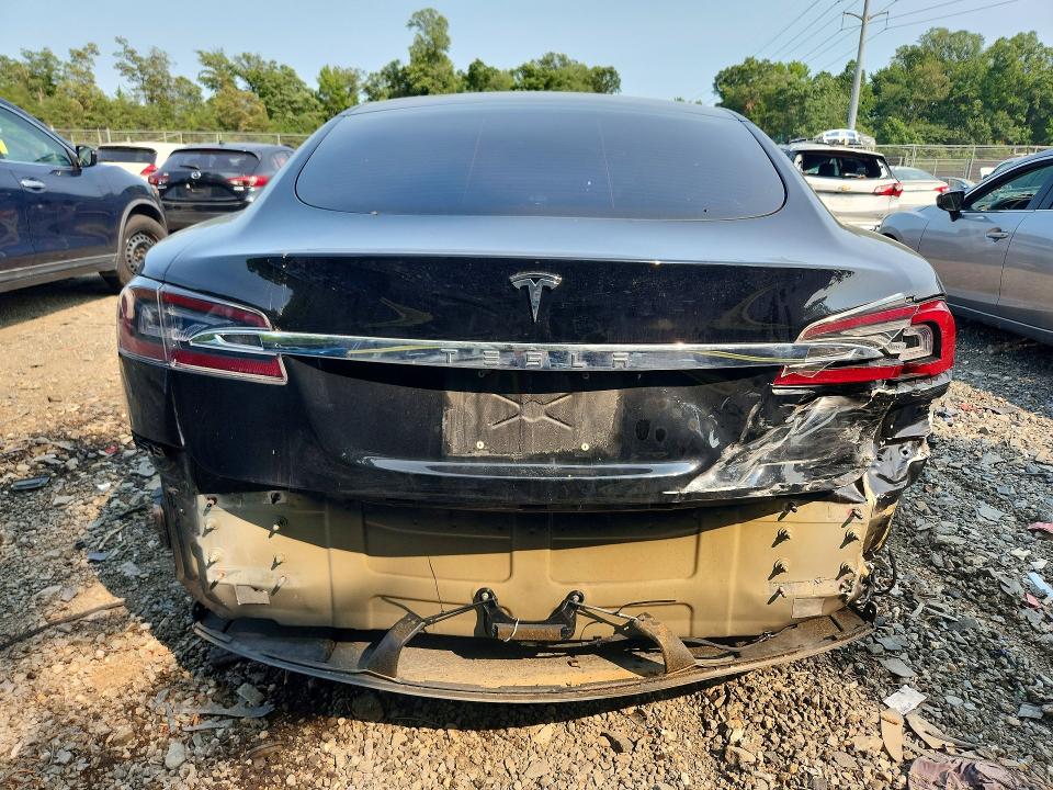 2017 Tesla Model s VIN 5YJSA1E11HF190594 COPART salvage auction — REAR END, VA - CERT OF TITLE - SALVAGE, sold $4,400 on 2026-07-28 (photo 6)
