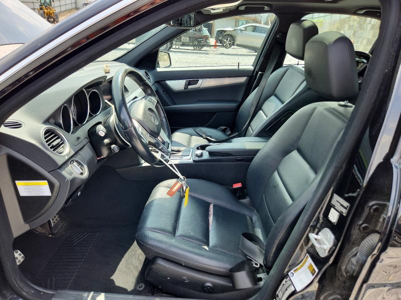 2014 Mercedes-benz C-klasse VIN WDDGF8AB9EG247873 COPART salvage auction — REAR END, Oh - Cert Of Title-Salvage, sold $950 on 2026-08-14 (photo 7)