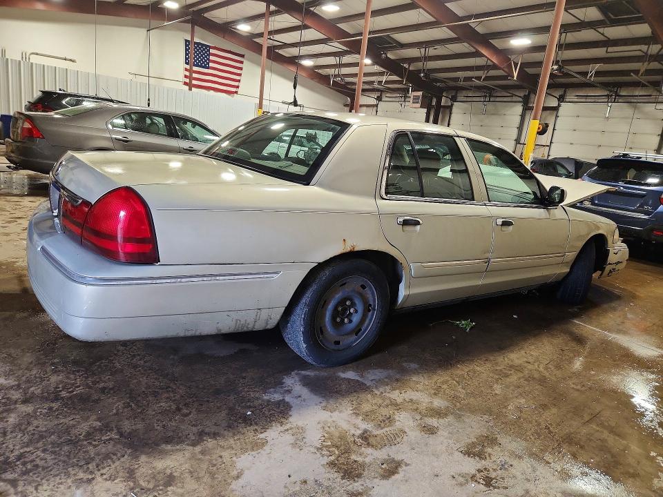 2003 Mercury Grand marquis VIN 2MEFM74W83X666016 COPART salvage auction — FRONT END, PA - CERTIFICATE OF SALVAGE, sold $425 on 2026-07-31 (photo 3)