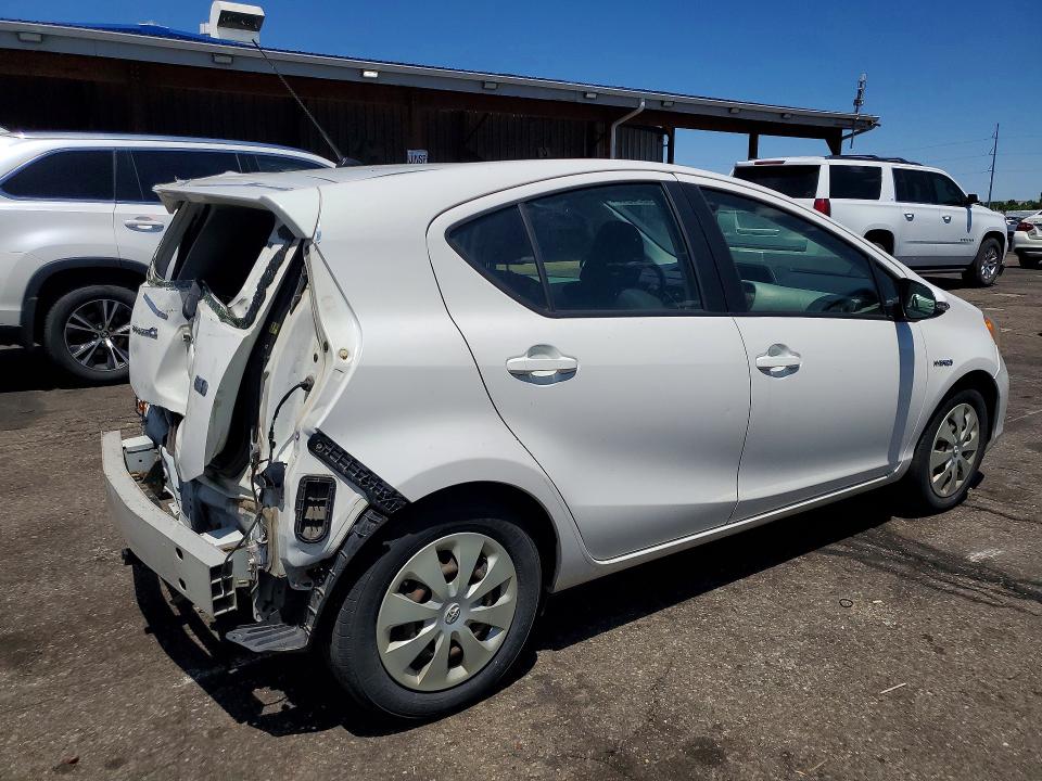 2012 Toyota Prius c VIN JTDKDTB30C1506075 COPART salvage auction — REAR END, CO - SALVAGE TITLE (P), sold $625 on 2026-07-28 (photo 3)