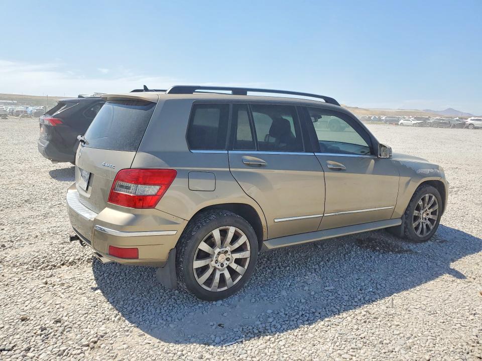 2010 Mercedes-benz Glk-class VIN WDCGG8HB2AF416087 COPART salvage auction — MINOR DENT/SCRATCHES, Ut - Cert Of Title-Rebuilt/Restored, sold $900 on 2026-07-31 (photo 3)