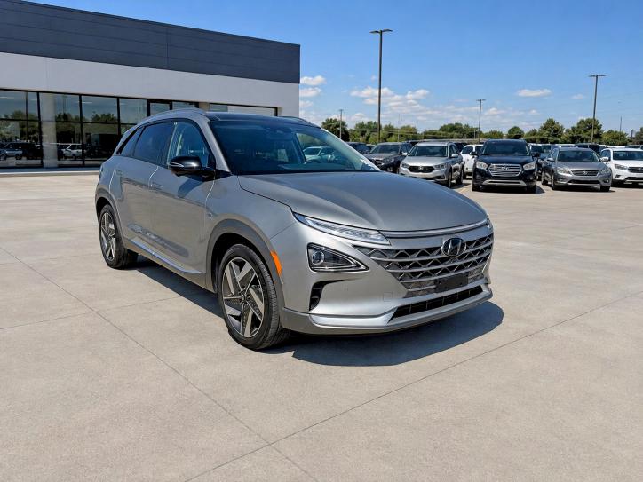 2023 Hyundai Nexo VIN KM8J84A62PU031790 — COPART salvage auction photo