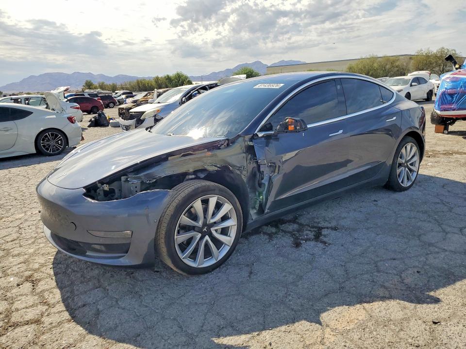 2018 Tesla Model 3 VIN 5YJ3E1EA1JF059521 COPART salvage auction — FRONT END, Nv - Salvage Title, sold $4,600 on 2026-08-23 (photo 1)
