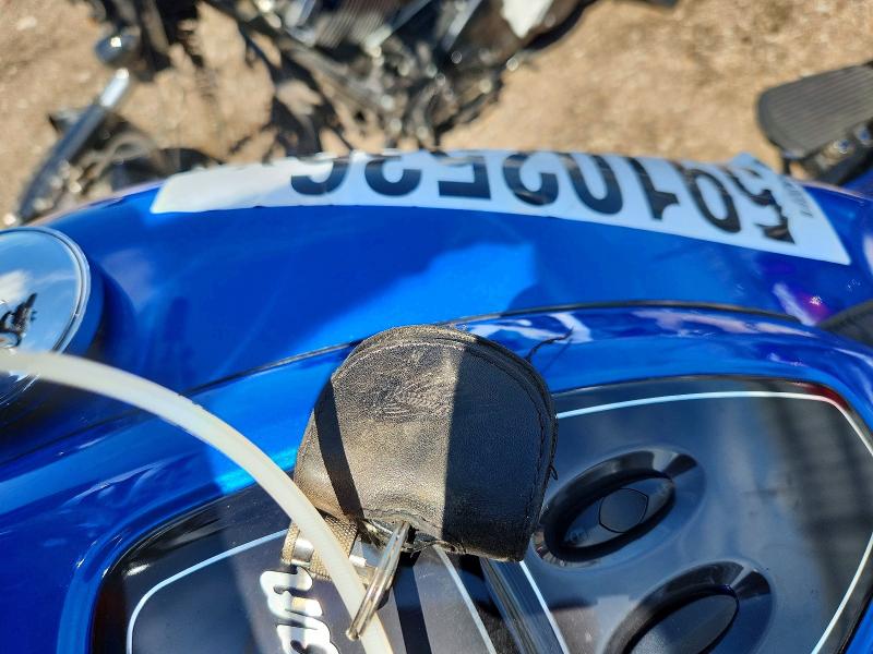 2020 Indian motorcycle co. Chieftain VIN 56KTCABB6L3383142 COPART salvage auction — FRONT END, IA - CERT OF TITLE-SALVAGE TITLE, sold $1,150 on 2026-07-30 (photo 8)
