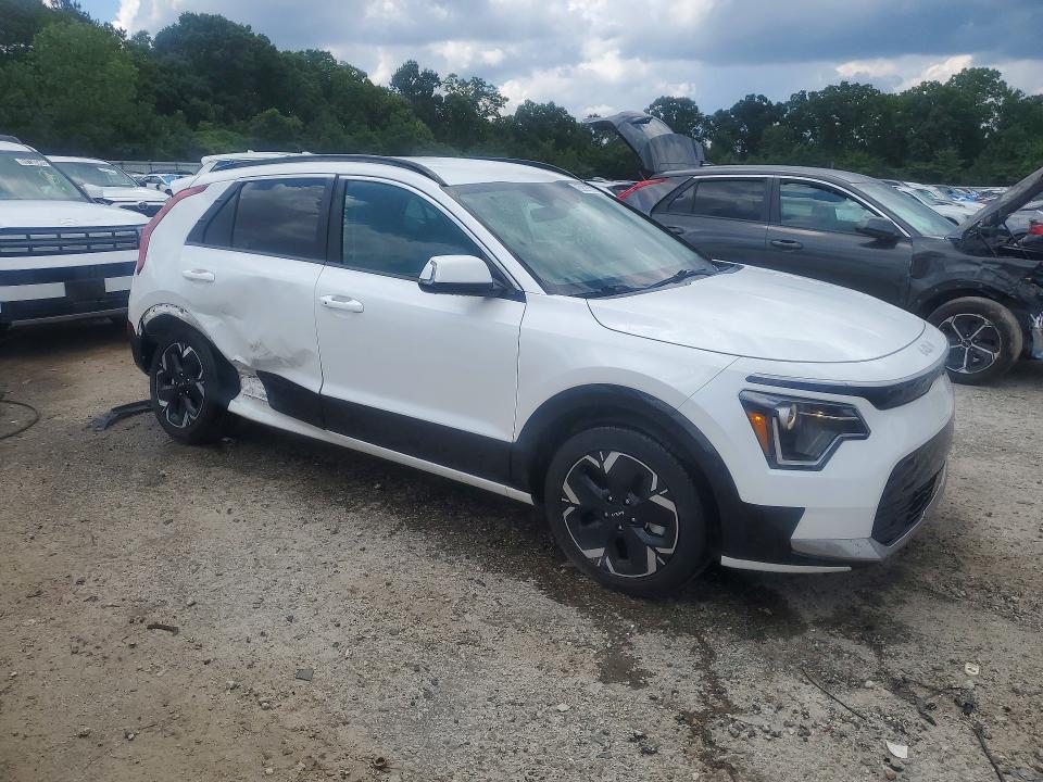 2024 Kia Niro VIN KNDCR3L19R5105998 COPART salvage auction — REAR END, GA - CERTIFICATE OF TITLE, sold $10,500 on 2026-07-15 (photo 4)