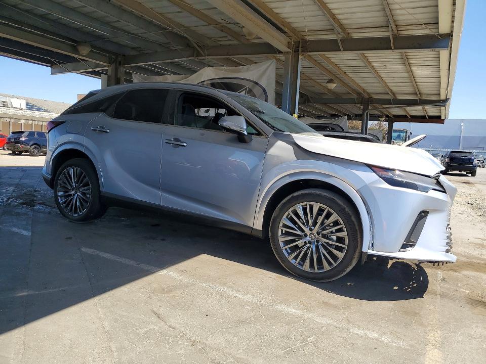 2024 Lexus Rx VIN JTJCJMGA7R2012595 COPART salvage auction — FRONT END, CA - SALVAGE CERTIFICATE, sold $27,000 on 2026-09-15 (photo 4)