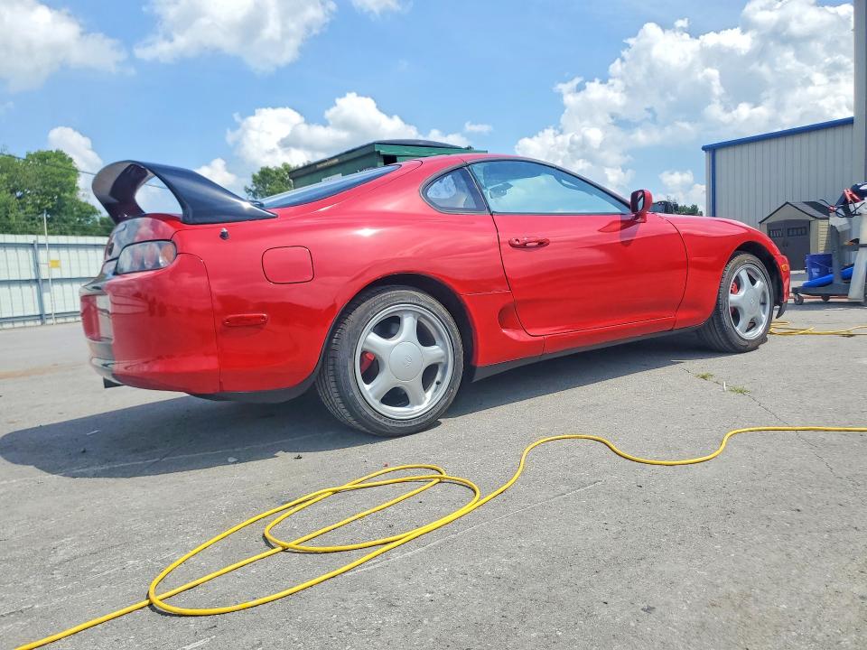 1993 Toyota Supra VIN JT2JA82JXP0002833 COPART salvage auction — NORMAL WEAR, TN - CERT OF TITLE-REBUILT VEHICLE, sold $41,000 on 2026-07-13 (photo 3)