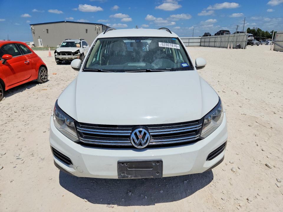2017 Volkswagen Tiguan VIN WVGBV7AX9HK028390 COPART salvage auction — REAR END, Tx - Salvage Vehicle Title, sold $1,450 on 2026-08-06 (photo 5)