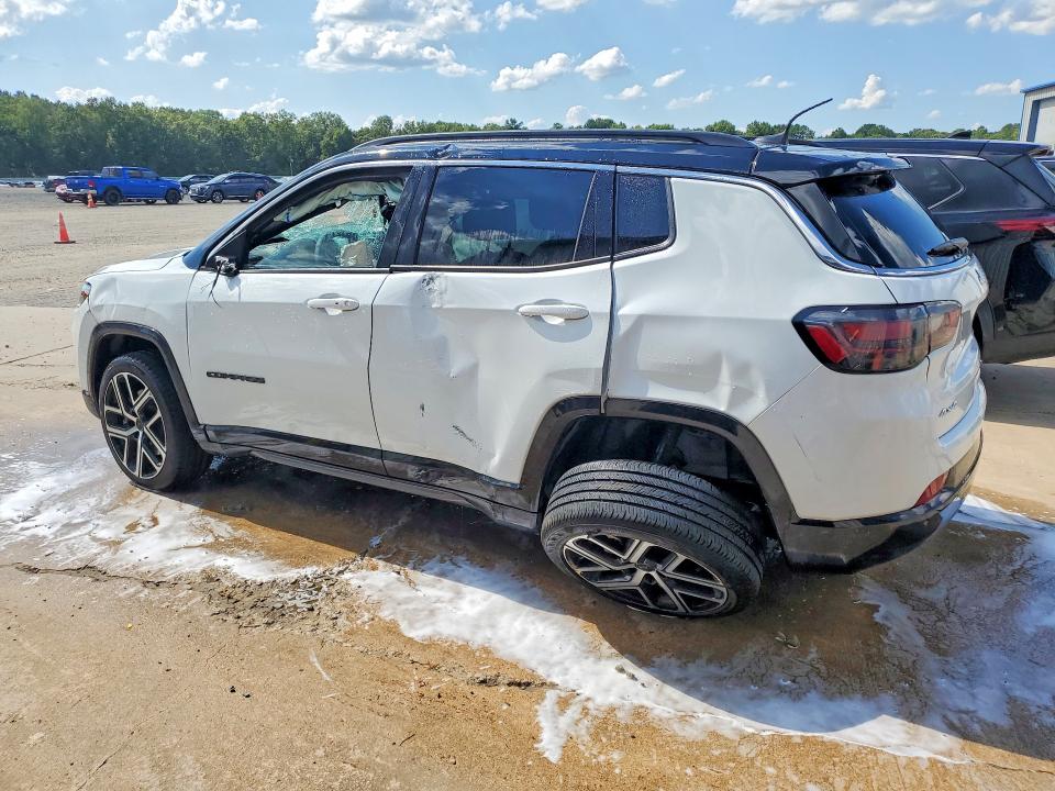 2025 Jeep Compass VIN 3C4NJDCN9ST603925 COPART salvage auction — SIDE, FL - CERT OF TITLE SLVG REBUILDABLE (P), sold $2,050 on 2026-07-27 (photo 2)