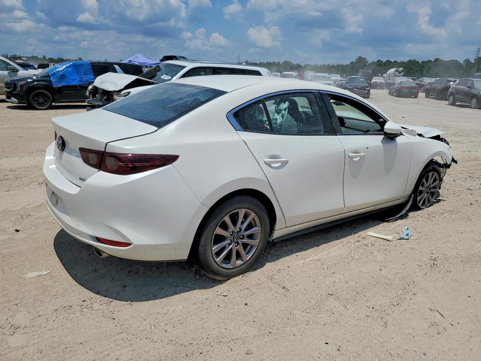 2021 Mazda 3 VIN JM1BPAAL0M1327761 COPART salvage auction — FRONT END, Tx - Salvage Vehicle Title, sold $400 on 2026-07-10 (photo 3)