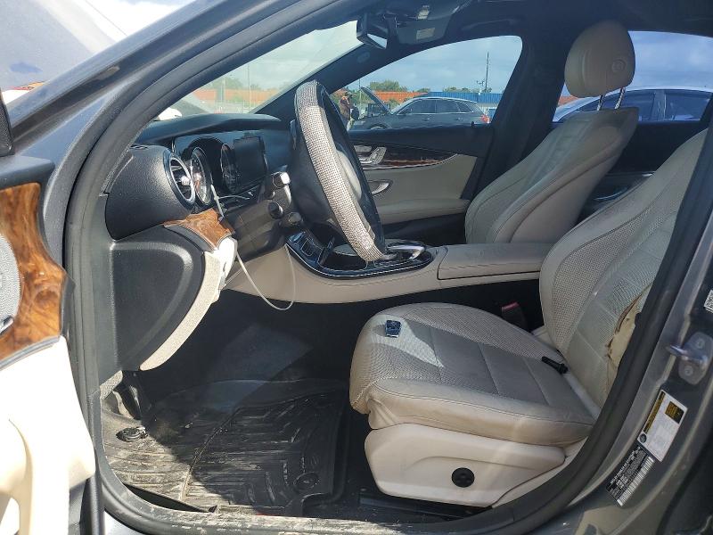 2018 Mercedes-benz E-klasse VIN WDDZF6GB6JA434831 COPART salvage auction — MINOR DENT/SCRATCHES, Tx - Certificate Of Title, sold $8,900 on 2026-08-12 (photo 7)