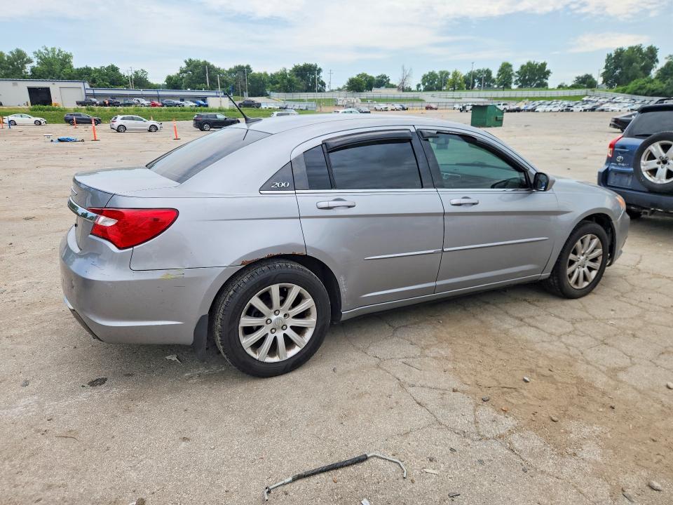 2013 Chrysler 200 VIN 1C3CCBBB4DN668346 COPART salvage auction — SIDE, Mo - Certificate Of Title, sold $275 on 2026-07-17 (photo 3)