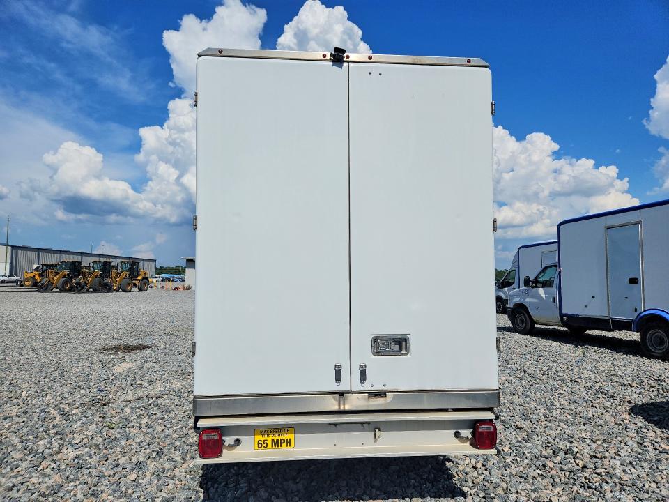 2023 Ford Econoline VIN 1FDWE3FK1PDD08489 COPART salvage auction — MINOR DENT/SCRATCHES, FL - CERTIFICATE OF TITLE (P), sold $8,700 on 2026-07-28 (photo 6)