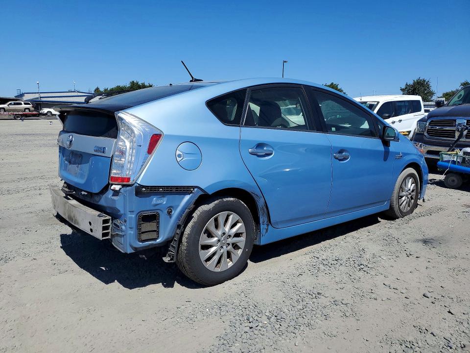 2014 Toyota Prius VIN JTDKN3DP5E3051311 COPART salvage auction — REAR END, Ca - Salvage Certificate, sold $625 on 2026-07-30 (photo 3)